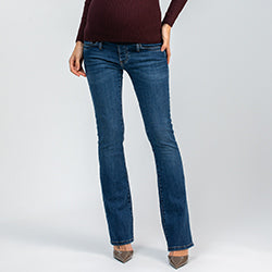 Jeans e Salopette Premaman: per ogni fase della Gravidanza